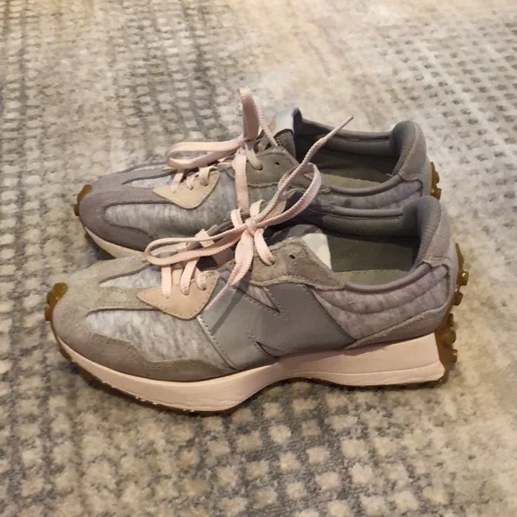 New balance 2025 couple shoes